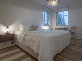 Villa Jokivarsi Bed & Breakfast - Vantaa - 1