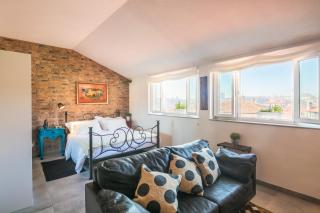 Merc Porto Ribeira's Up place - Oporto - 9