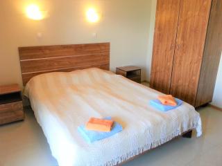 Menada Green Hills Apartments - 4