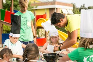 Mediterranee Family Hotel & Spa - Bibione - 8