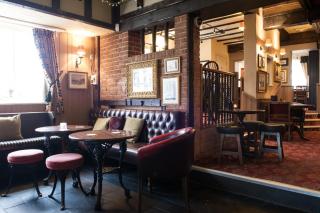 The Swan Inn by Innkeeper's Collection - 5