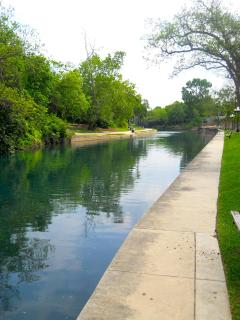 River Run Retreat - New Braunfels - 3