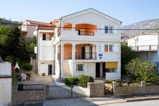 Apartments Artur - Cesarica - 0