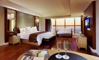 Phoenix Waterside Gloria Resort Sanya - 1