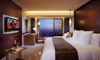 Phoenix Waterside Gloria Resort Sanya - 4