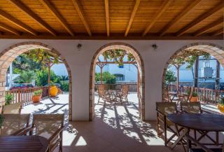 Hotel Delfini - Adamantas - 5