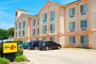 Super 8 by Wyndham Irving/DFW Apt/North - Irving - 0