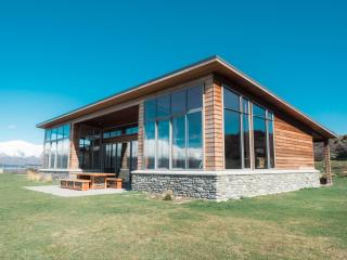 Isolation Bay - Lake Tekapo - 2