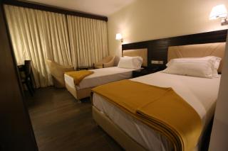 Hotel La Castle - Chennai - 5