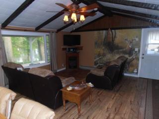 Martin's River Cabin - Dresden - 1