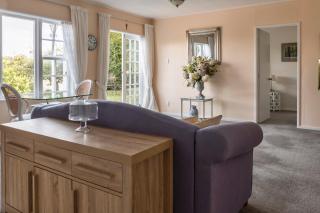 The Whitehouse of Marybank - 8