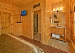 Summit Oasis #76 - Sevierville - 7