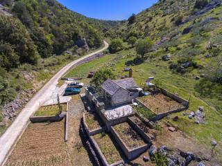 House Sv. Lovre - Postira - 9
