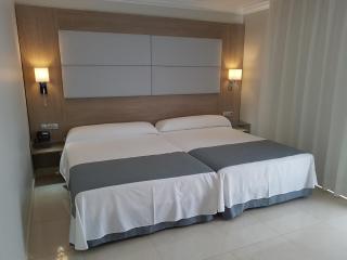 Mediterraneo Bay Hotel & Resort - Roquetas de Mar - 4