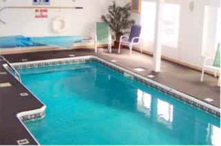 Baxter Park Inn - Millinocket - 4