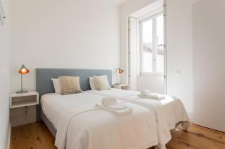 Chiado Cozy Apartments - by LU Holidays - Lisbon - 5