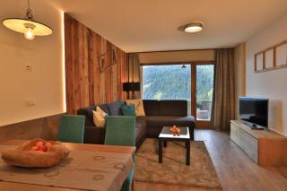 Familyparadies GAMPLALM - Lana - 3