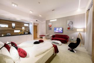 Karoly Corner Residences - 5