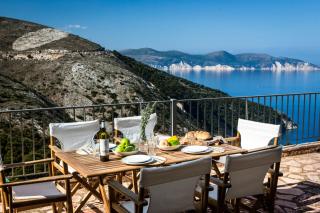 Myrtos Bay Apartments - 4