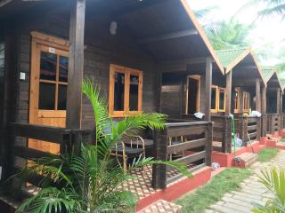 Roundcube Beach Cottages Patnem - 1