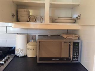 Modern Flat - Watford - 6