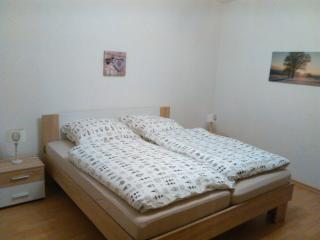 Mia und Michel im Sauerland - 1