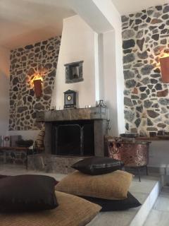 Stephania's Stone House - Karyes - 5