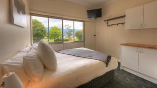 Corryong Hotel Motel - 9