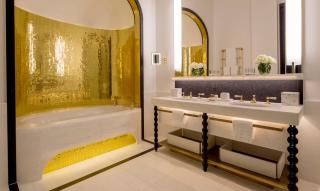 Four Seasons Hotel London at Tower Bridge - 1