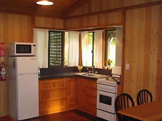 Hawke Brook Chalets - Pemberton - 3