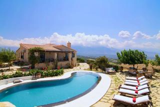 Alexis Villa, Serene Escape with mesmerising views, By ThinkVilla - Episkopi - 9