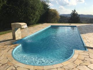 Linda Chácara com Piscina - 6