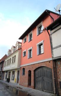 Willa BROWAR pokoje gościnne w centrum miasta na starówce, Self check in 24H, FV, TV Smart, Darmowe Wi-Fi, Parking, W sąsiedztwie restauracji i kawiarni, Usługi escort zakazane - Starogard Gdański - 0