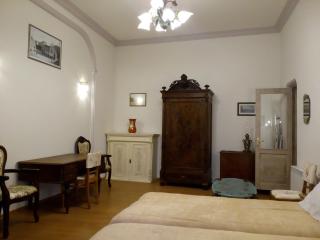 Art House Petunia - Tbilisi - 4