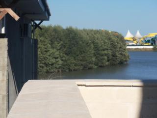 Palm Beach Hotel - 1