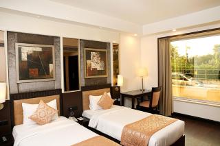 Inde Hotel Vista Woods Huda City Centre, Gurgaon - 0