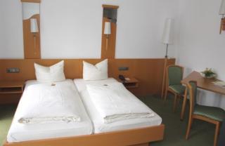 Hotel Bitburger Hof - Bitburg - 3