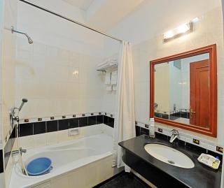 Hotel Gnanam - Thanjāvūr - 6