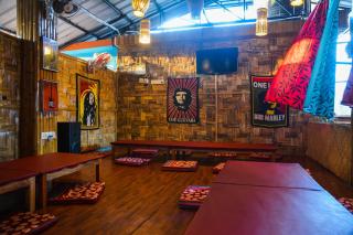 Hotel Lalaji Bayview - 9