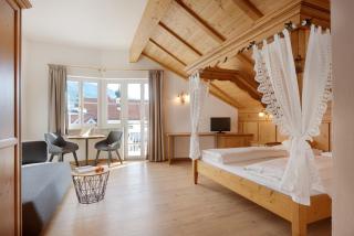 Hotel Goldene Rose - Bruneck - 4