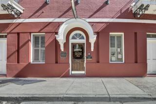 Chateau Orleans - New Orleans - 3