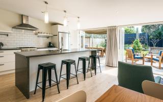 Island Time - Oneroa - 6