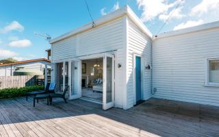 Island Time - Oneroa - 9