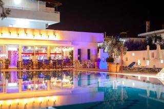 Tinas Plus Hotel - Faliraki - 4