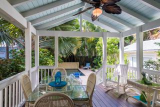 Bahama House - 4