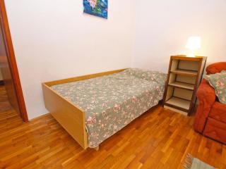 House Orieta 385 - 2