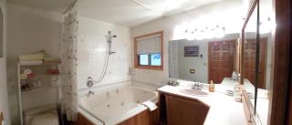 Alaska Chalet Bed & Breakfast - Eagle River - 1