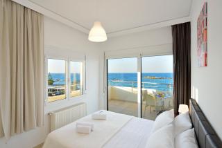 Kalamaki Apartments - 0