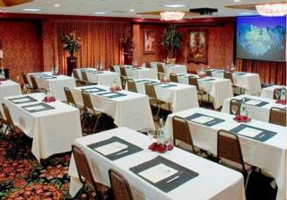 Grand Gateway Hotel - 4