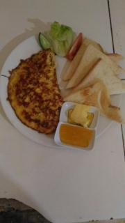 Santa Fe Homestay & Warong - Amed - 3